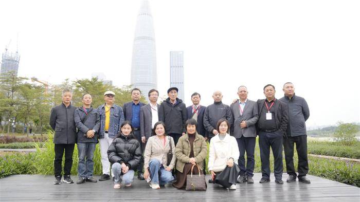 《中华诗词百城牵手深圳宣言》发布 “中华诗词百城牵手”第三站宣城接旗