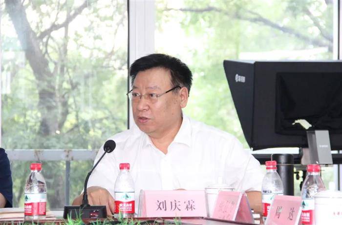 “纪念《中华诗词》创刊三十周年暨提高办刊质量座谈会”发言纪要